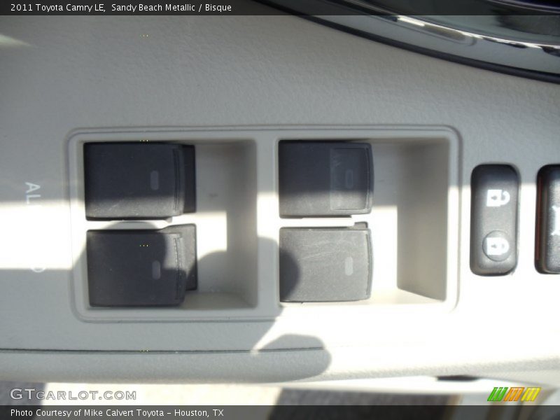 Sandy Beach Metallic / Bisque 2011 Toyota Camry LE