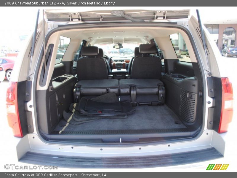 Silver Birch Metallic / Ebony 2009 Chevrolet Suburban LTZ 4x4