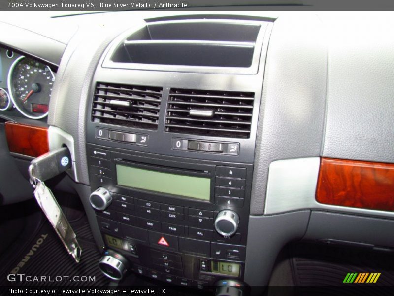 Blue Silver Metallic / Anthracite 2004 Volkswagen Touareg V6