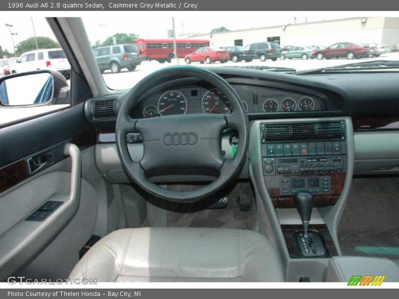 Dashboard of 1996 A6 2.8 quattro Sedan