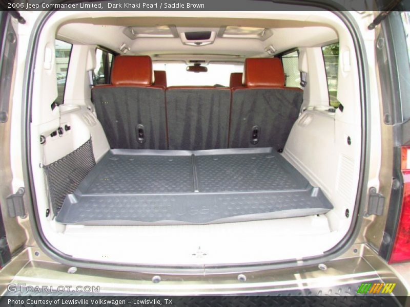  2006 Commander Limited Trunk