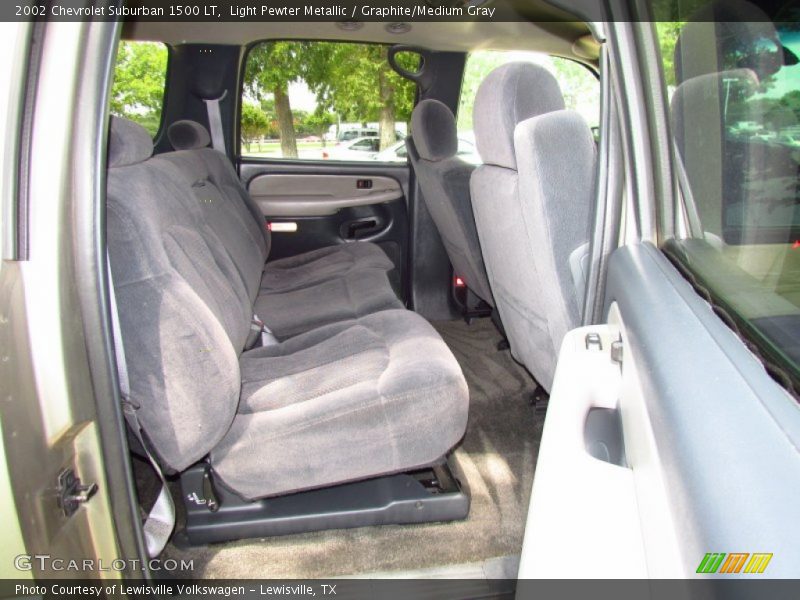 Light Pewter Metallic / Graphite/Medium Gray 2002 Chevrolet Suburban 1500 LT