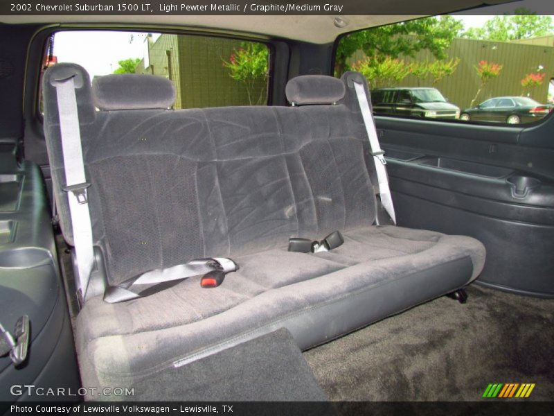 Light Pewter Metallic / Graphite/Medium Gray 2002 Chevrolet Suburban 1500 LT