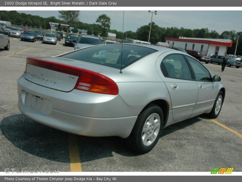 Bright Silver Metallic / Dark Slate Gray 2003 Dodge Intrepid SE