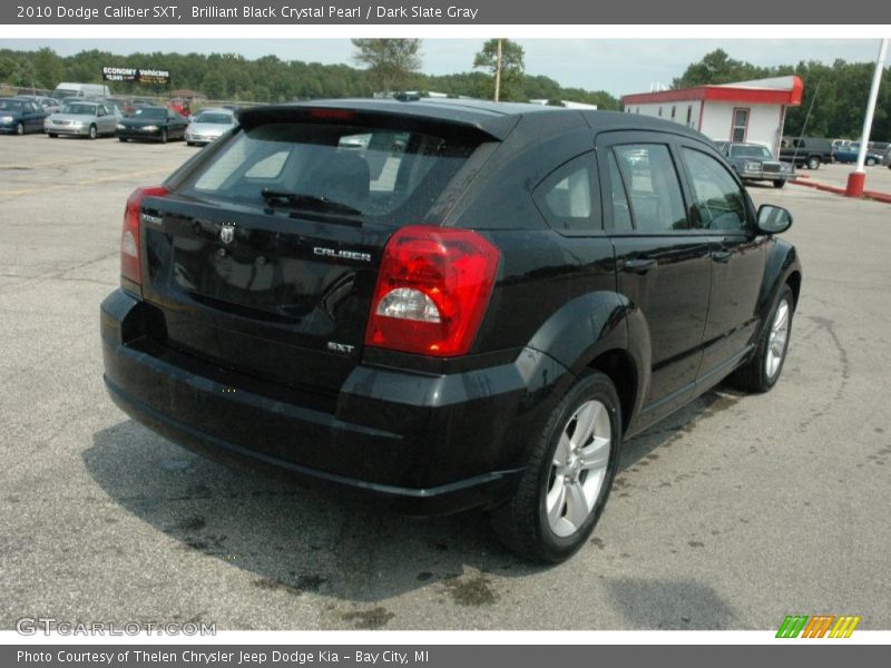 Brilliant Black Crystal Pearl / Dark Slate Gray 2010 Dodge Caliber SXT