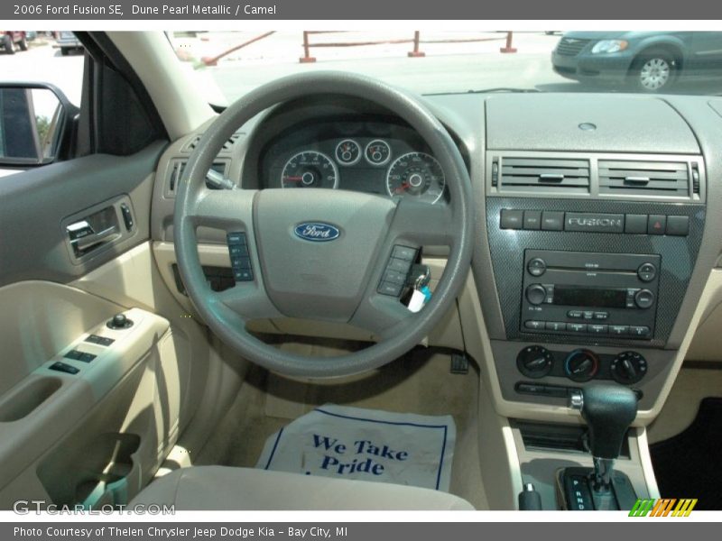 Dune Pearl Metallic / Camel 2006 Ford Fusion SE