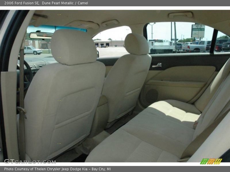 Dune Pearl Metallic / Camel 2006 Ford Fusion SE