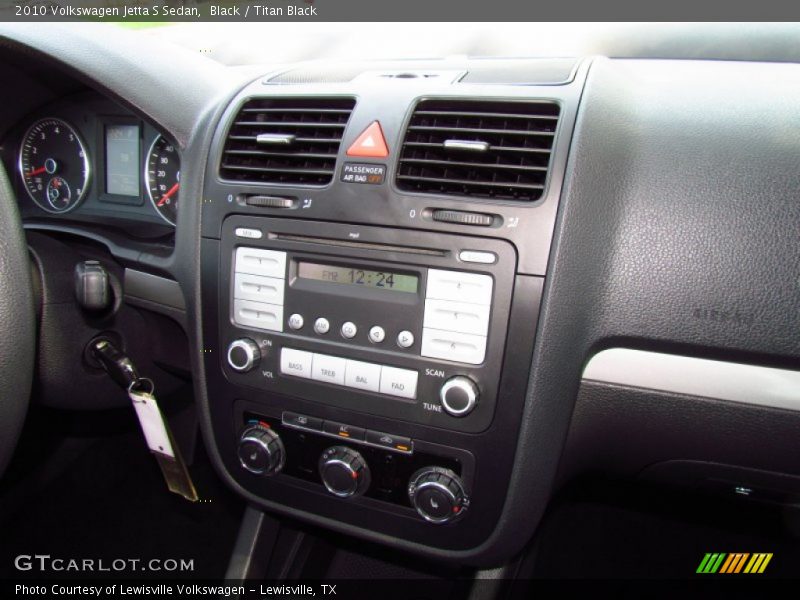 Black / Titan Black 2010 Volkswagen Jetta S Sedan
