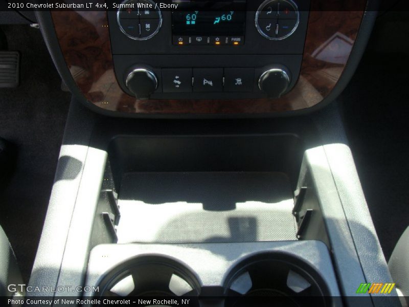 Summit White / Ebony 2010 Chevrolet Suburban LT 4x4