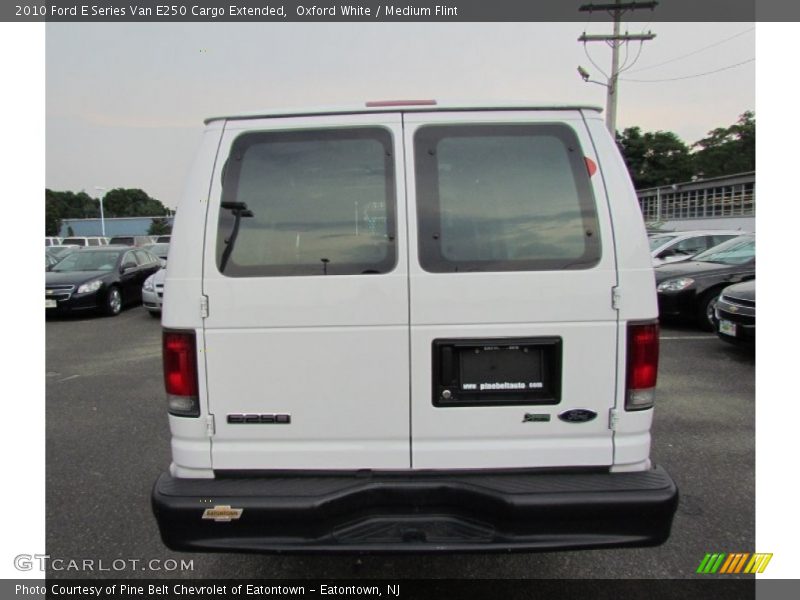 Oxford White / Medium Flint 2010 Ford E Series Van E250 Cargo Extended