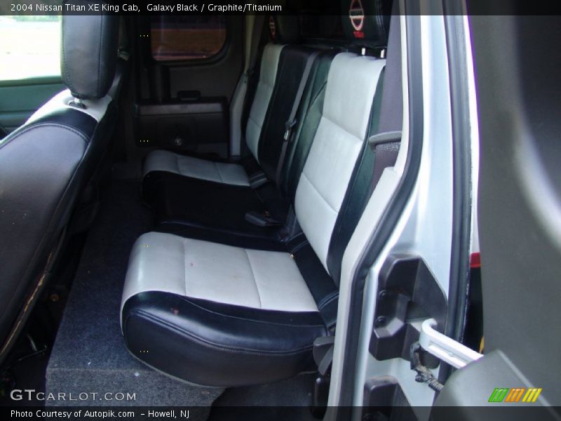 Galaxy Black / Graphite/Titanium 2004 Nissan Titan XE King Cab