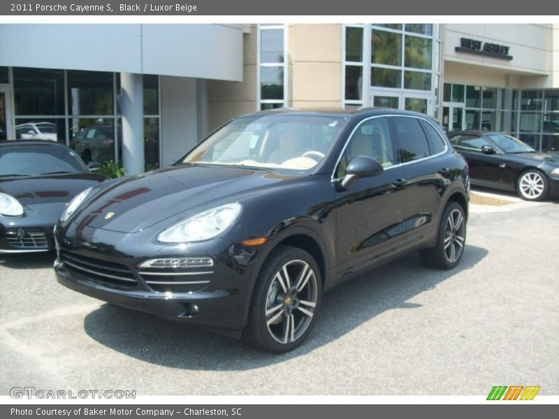 Black / Luxor Beige 2011 Porsche Cayenne S