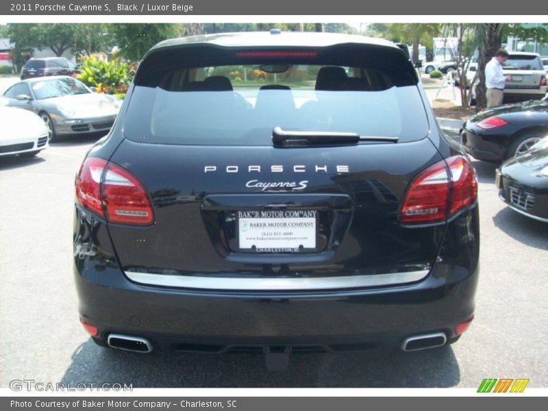 Black / Luxor Beige 2011 Porsche Cayenne S