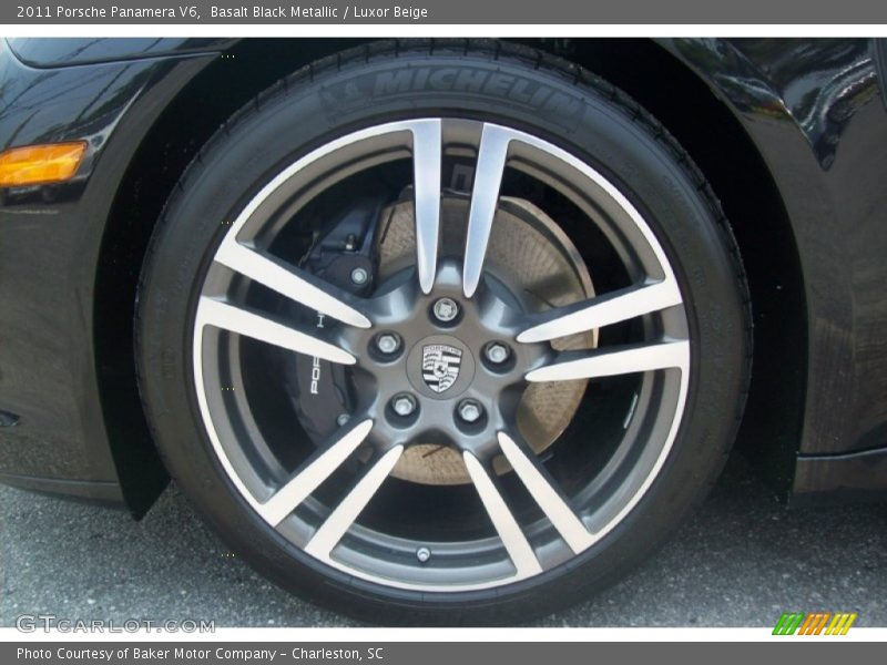 Basalt Black Metallic / Luxor Beige 2011 Porsche Panamera V6