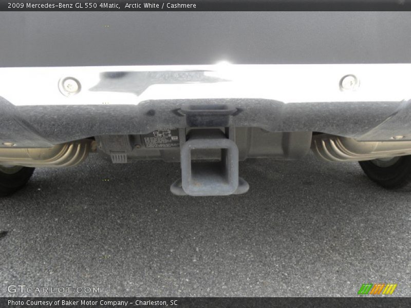 Arctic White / Cashmere 2009 Mercedes-Benz GL 550 4Matic