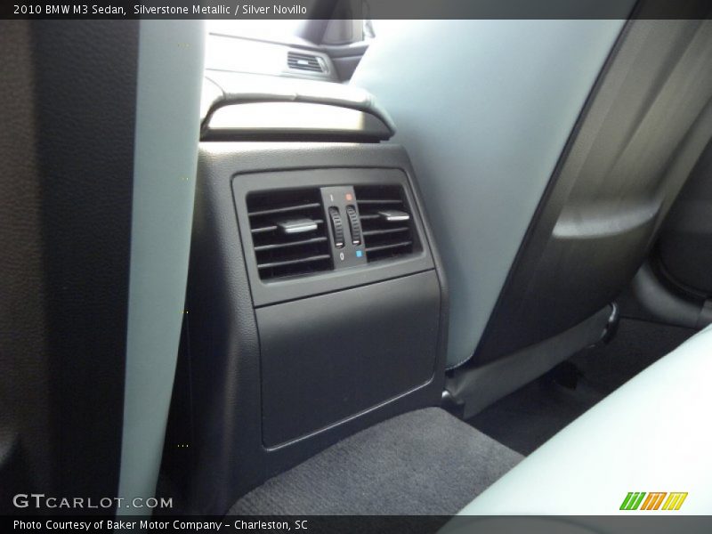 Silverstone Metallic / Silver Novillo 2010 BMW M3 Sedan