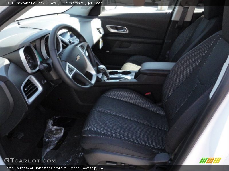 Summit White / Jet Black 2011 Chevrolet Equinox LT AWD