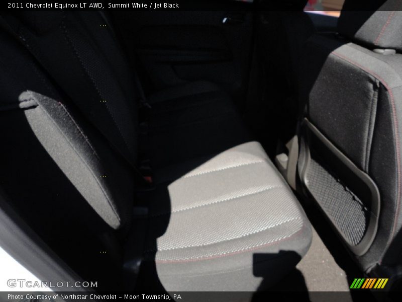 Summit White / Jet Black 2011 Chevrolet Equinox LT AWD