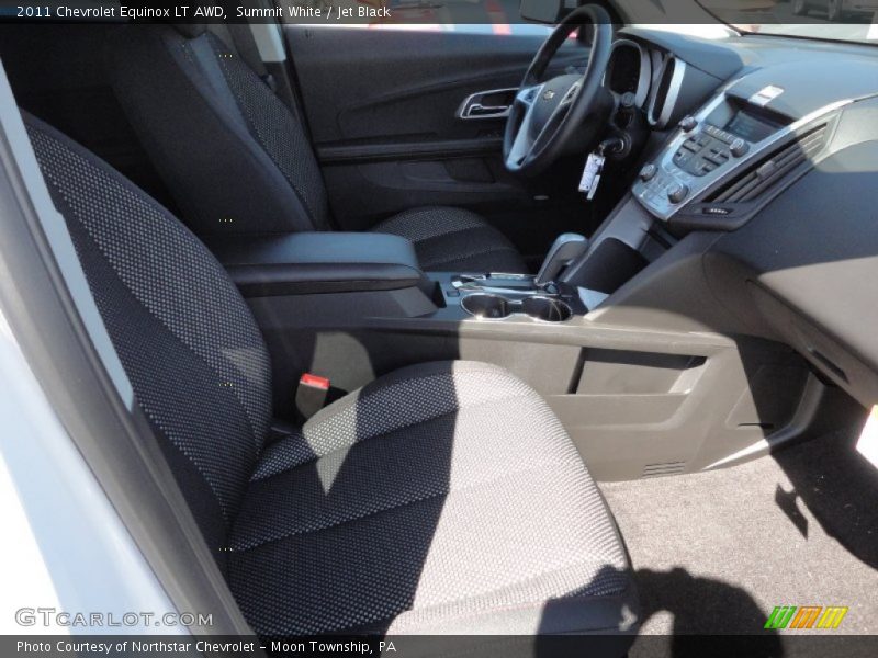 Summit White / Jet Black 2011 Chevrolet Equinox LT AWD