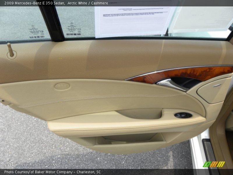 Arctic White / Cashmere 2009 Mercedes-Benz E 350 Sedan