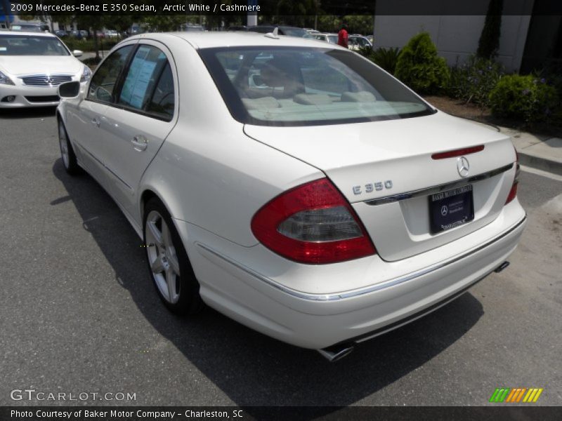 Arctic White / Cashmere 2009 Mercedes-Benz E 350 Sedan