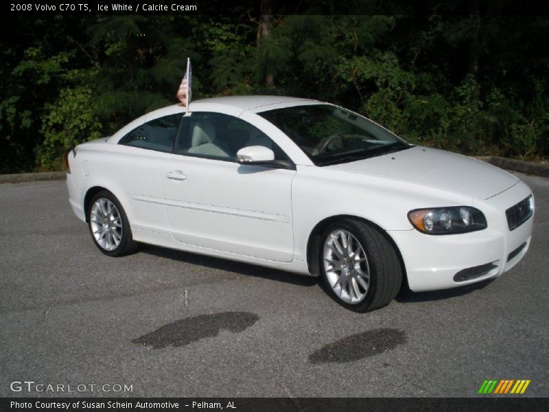 Ice White / Calcite Cream 2008 Volvo C70 T5