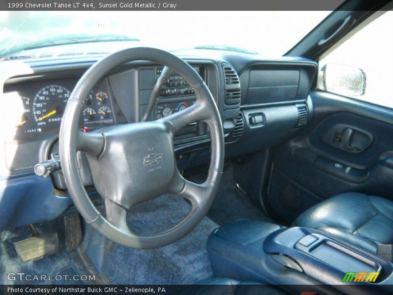 Sunset Gold Metallic / Gray 1999 Chevrolet Tahoe LT 4x4