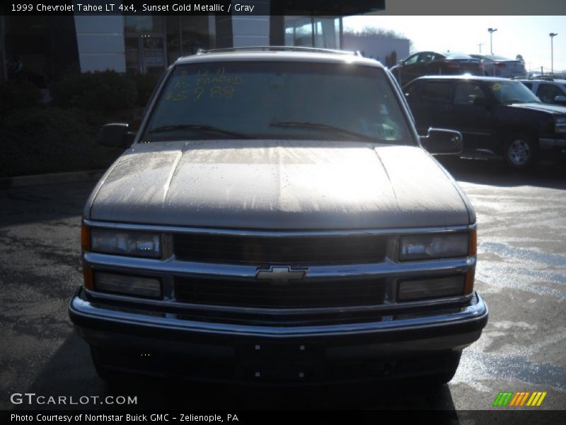 Sunset Gold Metallic / Gray 1999 Chevrolet Tahoe LT 4x4