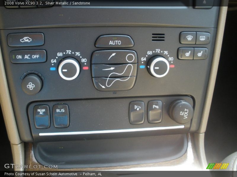 Silver Metallic / Sandstone 2008 Volvo XC90 3.2