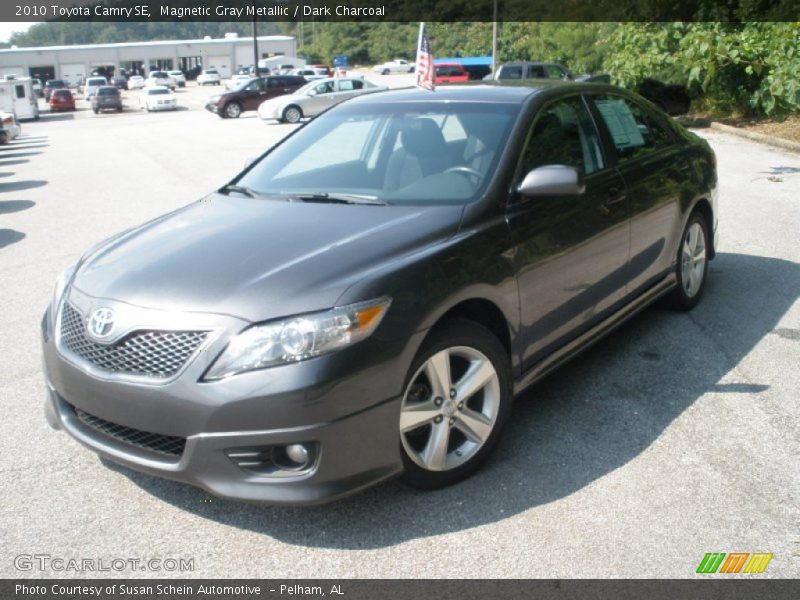 Magnetic Gray Metallic / Dark Charcoal 2010 Toyota Camry SE