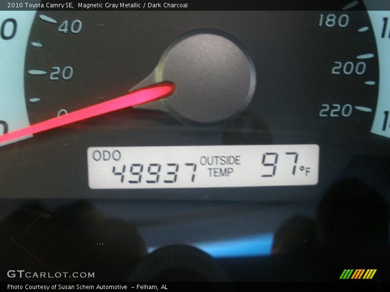 Magnetic Gray Metallic / Dark Charcoal 2010 Toyota Camry SE