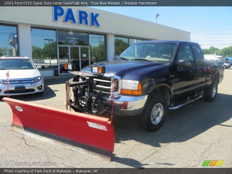 True Blue Metallic / Medium Parchment 2001 Ford F250 Super Duty Lariat SuperCab 4x4