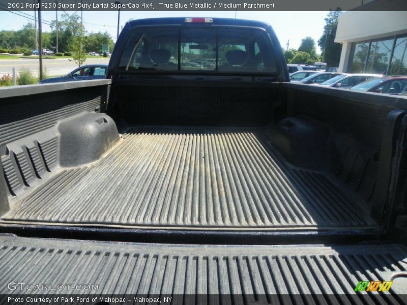 True Blue Metallic / Medium Parchment 2001 Ford F250 Super Duty Lariat SuperCab 4x4