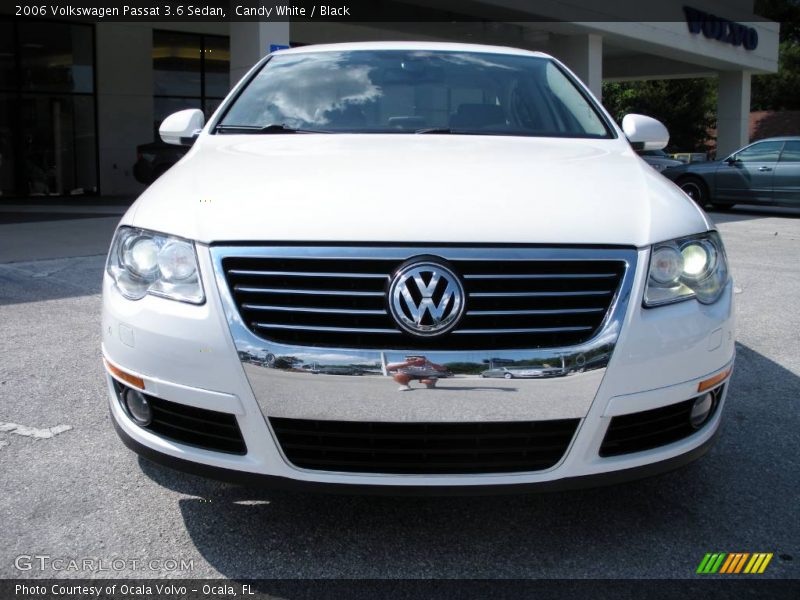 Candy White / Black 2006 Volkswagen Passat 3.6 Sedan