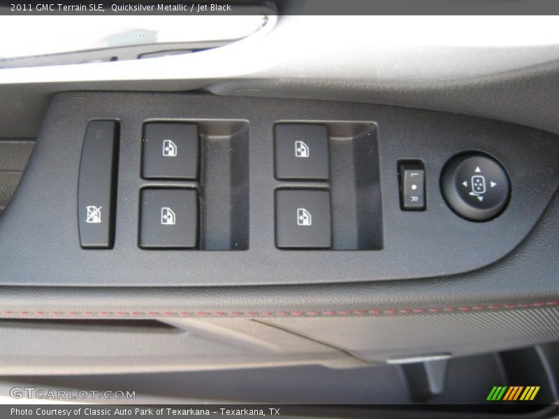 Quicksilver Metallic / Jet Black 2011 GMC Terrain SLE
