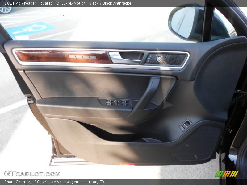 Black / Black Anthracite 2011 Volkswagen Touareg TDI Lux 4XMotion
