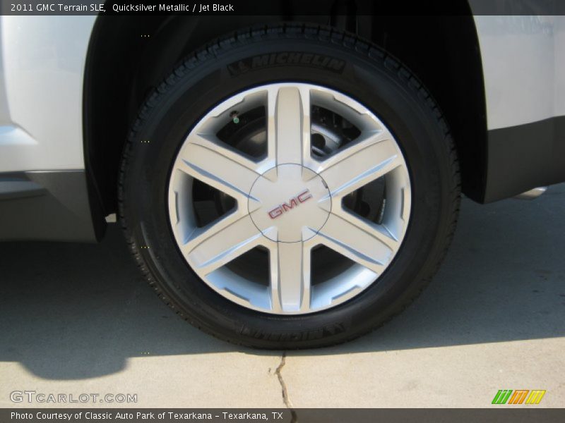 Quicksilver Metallic / Jet Black 2011 GMC Terrain SLE
