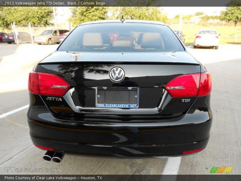 Black / Cornsilk Beige 2011 Volkswagen Jetta TDI Sedan