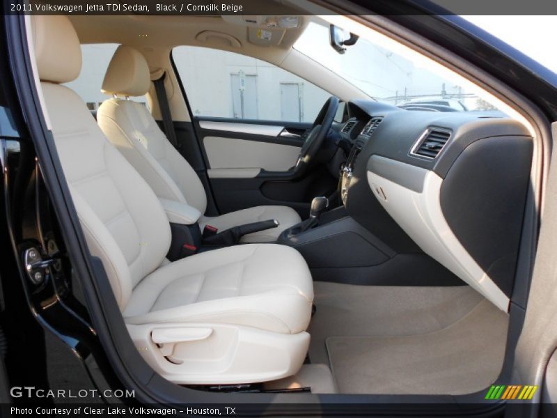 Black / Cornsilk Beige 2011 Volkswagen Jetta TDI Sedan