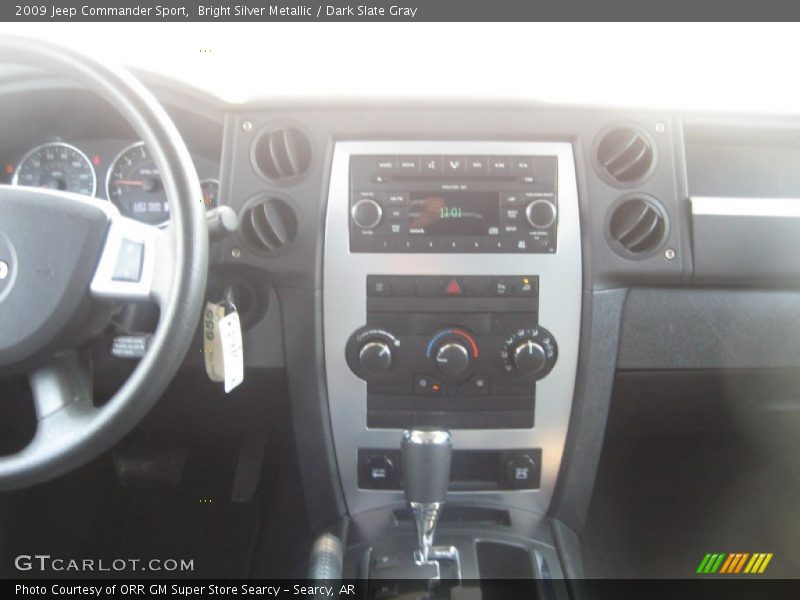 Bright Silver Metallic / Dark Slate Gray 2009 Jeep Commander Sport