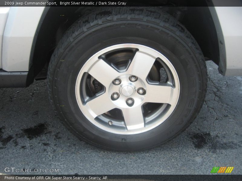 Bright Silver Metallic / Dark Slate Gray 2009 Jeep Commander Sport