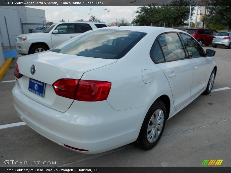 Candy White / Titan Black 2011 Volkswagen Jetta S Sedan