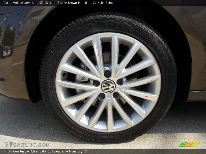 Toffee Brown Metallic / Cornsilk Beige 2011 Volkswagen Jetta SEL Sedan