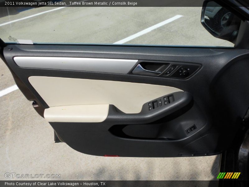 Toffee Brown Metallic / Cornsilk Beige 2011 Volkswagen Jetta SEL Sedan