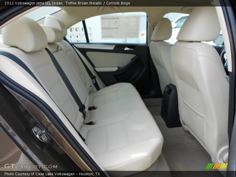 Toffee Brown Metallic / Cornsilk Beige 2011 Volkswagen Jetta SEL Sedan