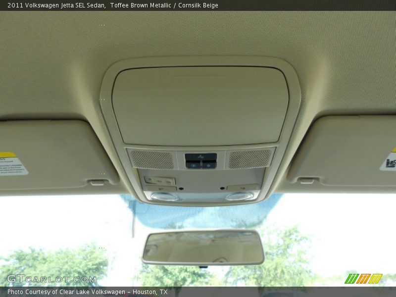 Toffee Brown Metallic / Cornsilk Beige 2011 Volkswagen Jetta SEL Sedan