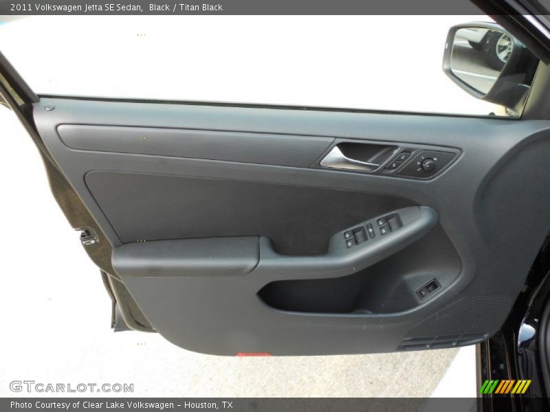 Black / Titan Black 2011 Volkswagen Jetta SE Sedan