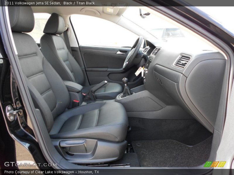 Black / Titan Black 2011 Volkswagen Jetta SE Sedan