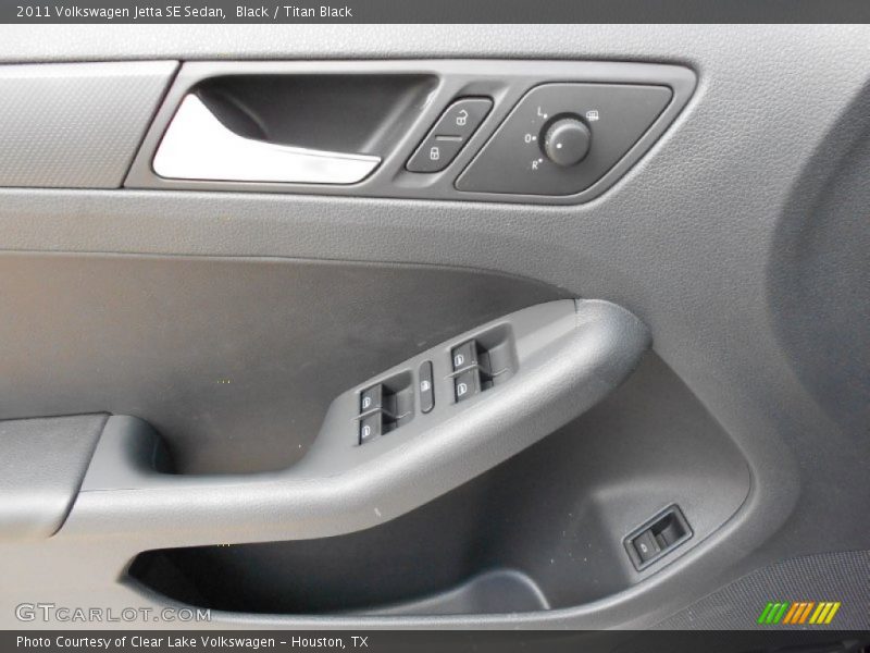 Black / Titan Black 2011 Volkswagen Jetta SE Sedan