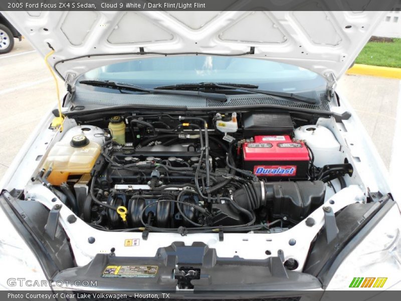 Cloud 9 White / Dark Flint/Light Flint 2005 Ford Focus ZX4 S Sedan